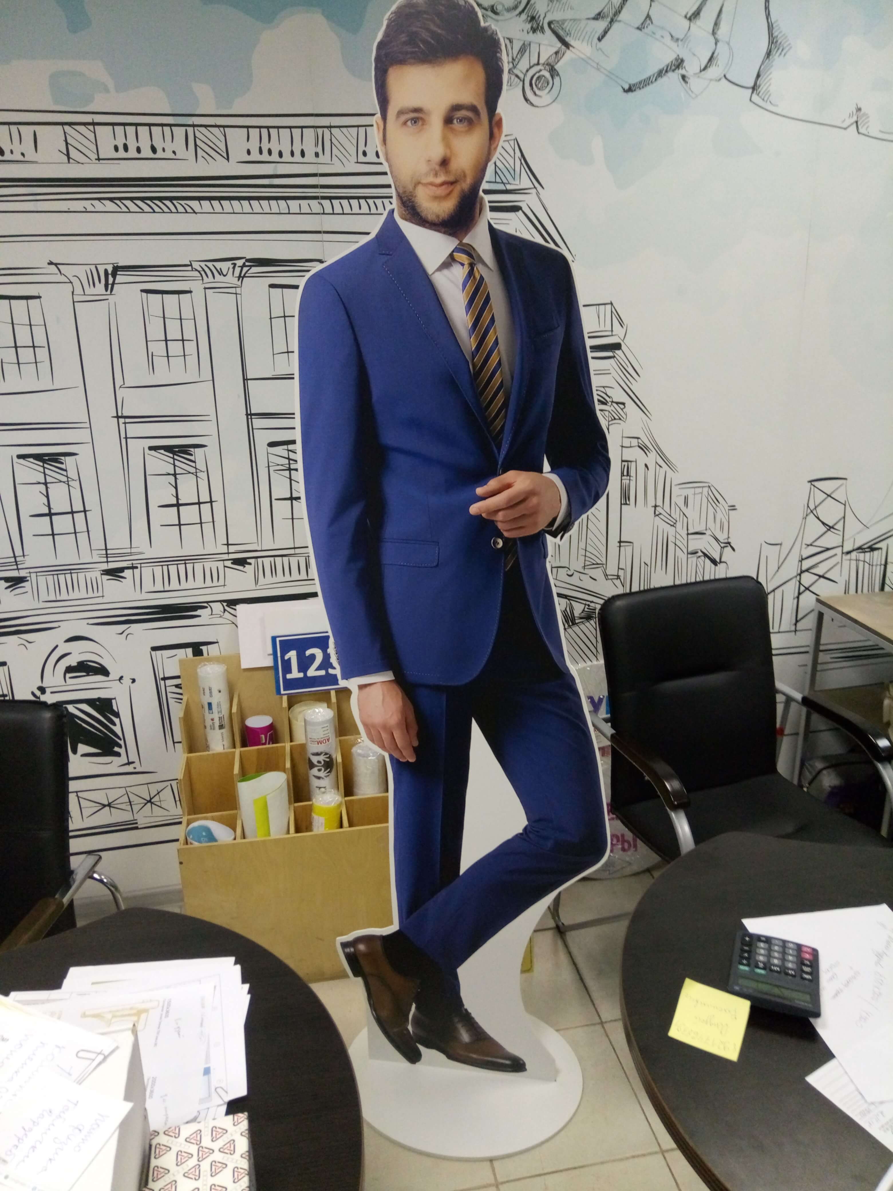 Ростовые фигуры – купить в Москве | Цена на печать ростовых фигур ...